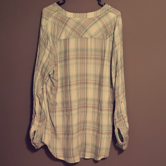 Women's Plaid Button Down Top Size XL - Picture 2 of 3